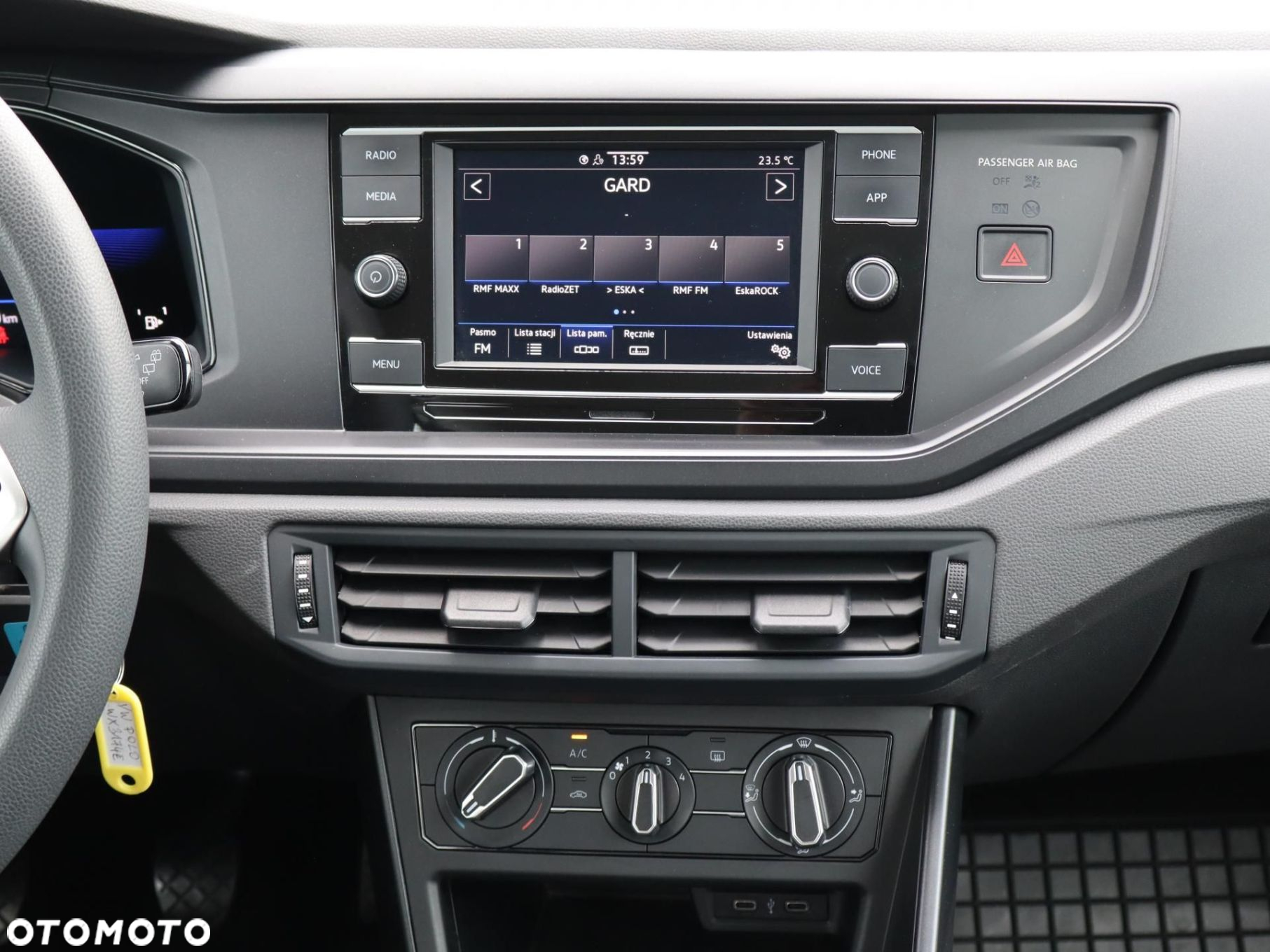 Volkswagen Polo - 12