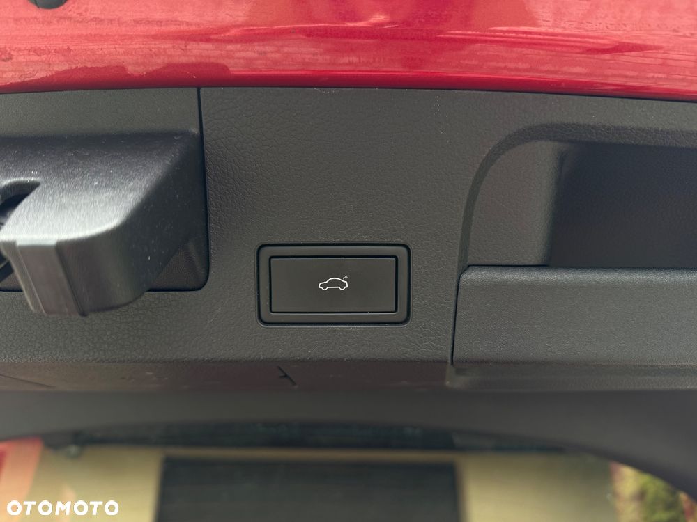 Volkswagen Arteon 2.0 TDI SCR 4Motion DSG R-Line - 34