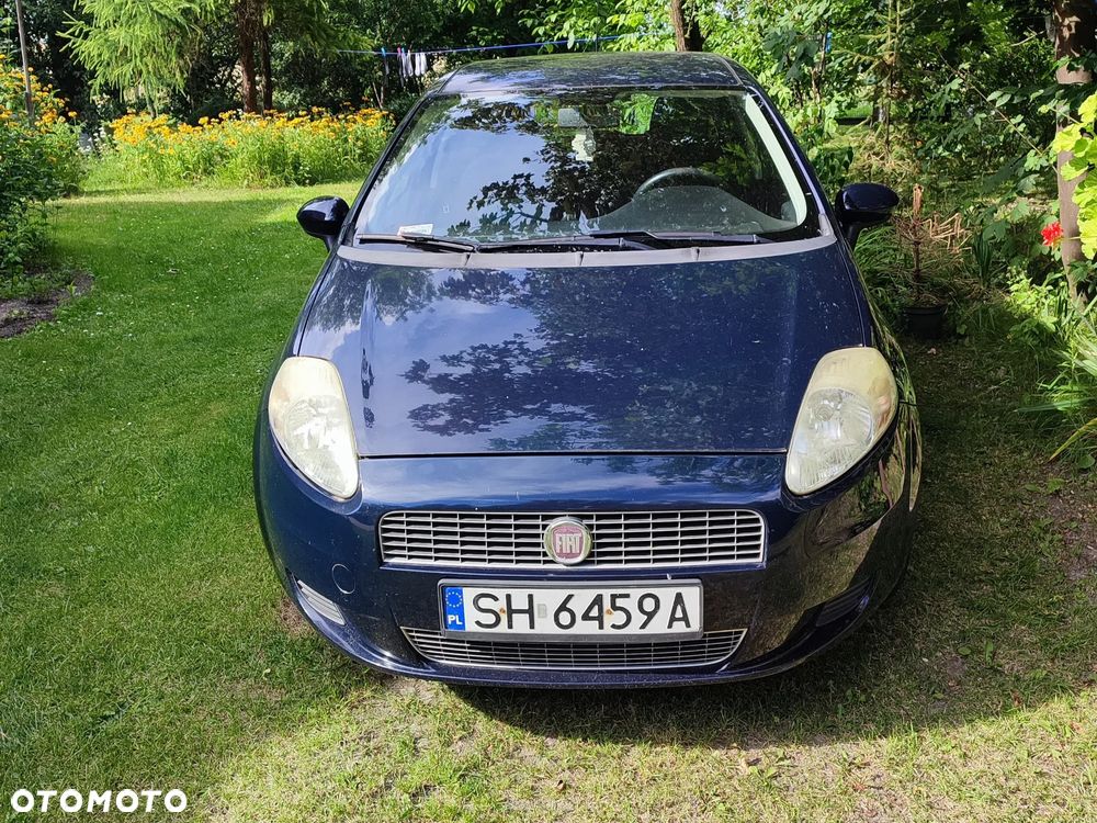 Fiat Grande Punto - 4