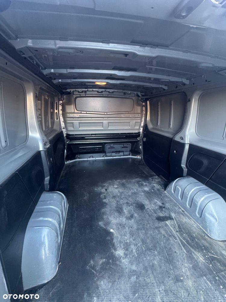 Renault Trafic - 9