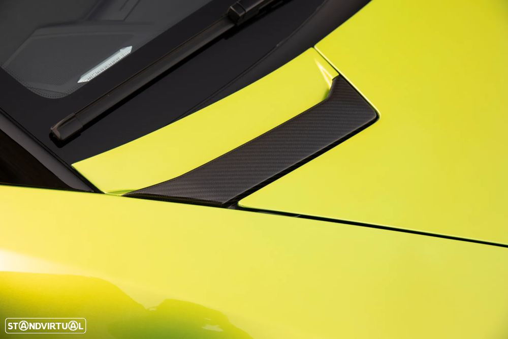 Lamborghini Aventador LP780-4 Ultimae Roadster - 13