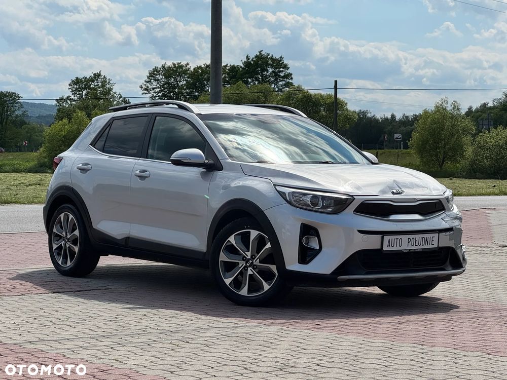 Kia Stonic 1.6 CRDi SCR L - 1