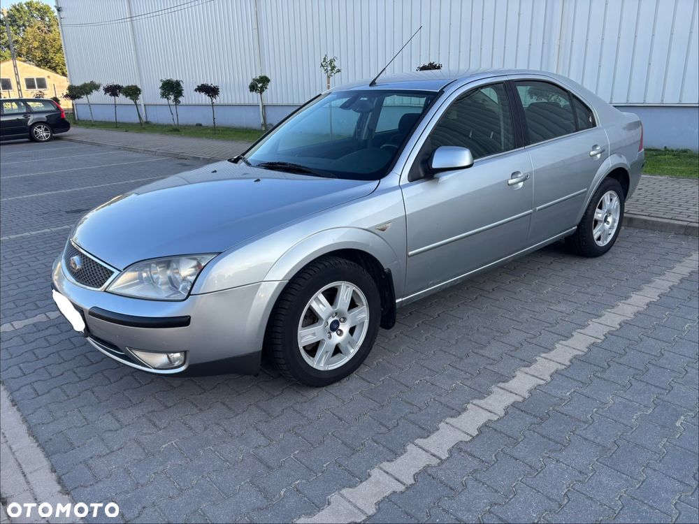 Ford Mondeo 2.0 TDDi Ghia - 1
