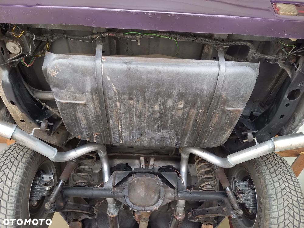 Chevrolet El Camino - 11