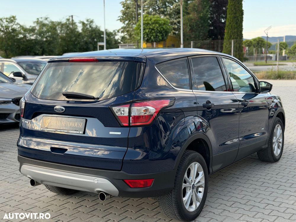 Ford Kuga 1.5 EcoBoost TITANIUM - 5