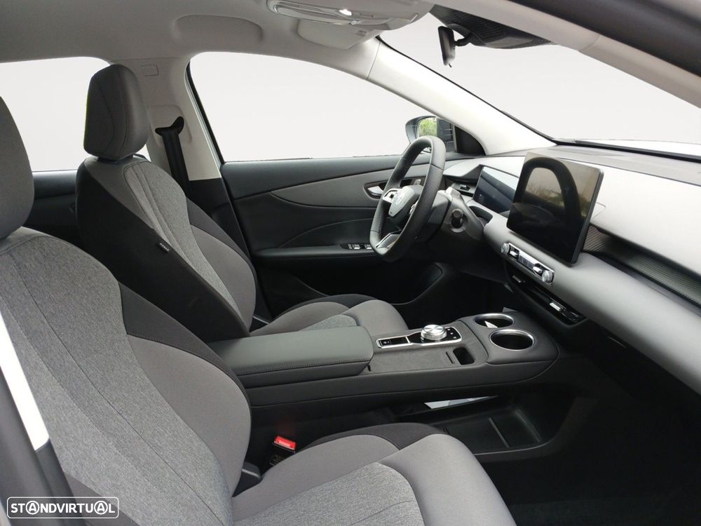 MG MGS5 EV 64 kWh Comfort - 13