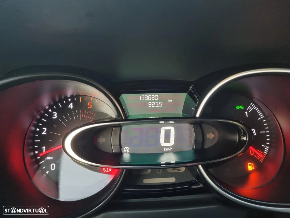 Renault Clio 1.5 dCi Limited - 4