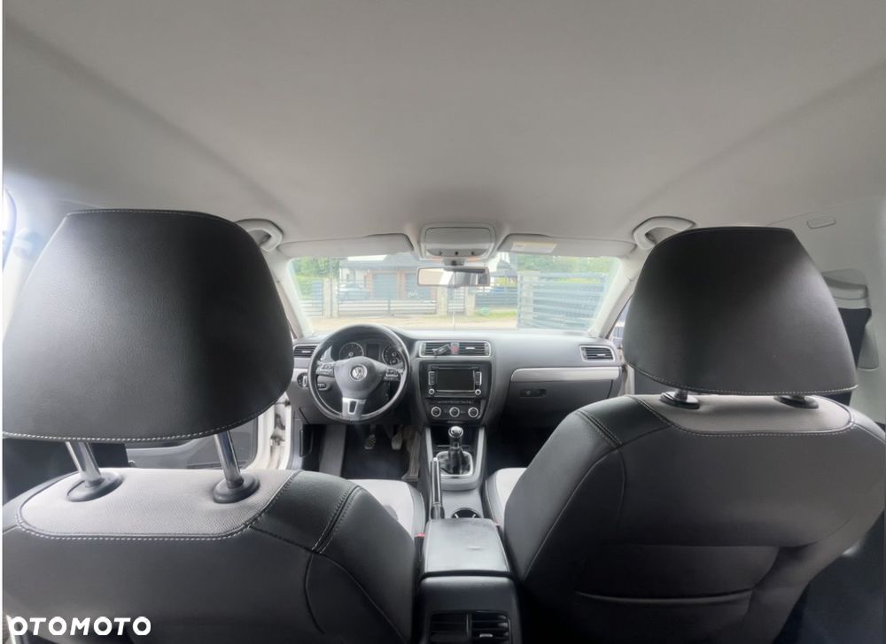 Volkswagen Jetta 1.4 TSI Comfortline - 7