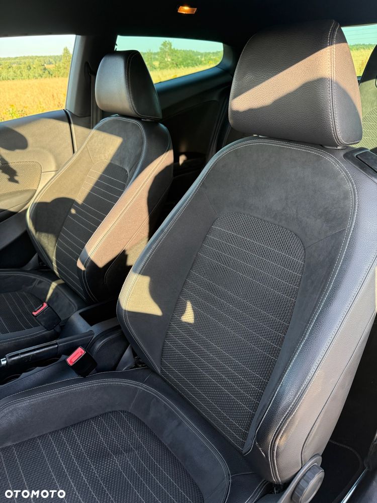 Volkswagen Scirocco 1.4 TSI DSG - 24