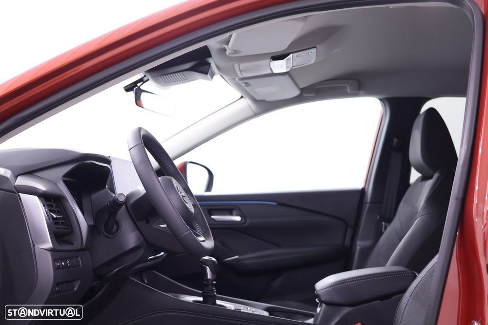 Nissan Qashqai 1.3 DIG-T N-Connecta - 27