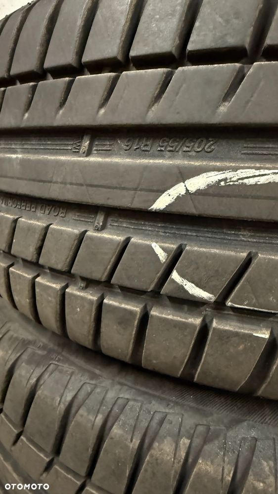 Volkswagen Golf 2.0 TDI 4Mot Comfortline - 27