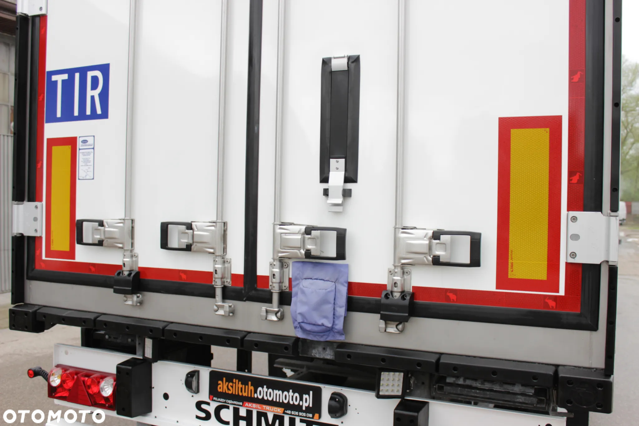 Schmitz Cargobull V7 FP 60 CARRIER VECTOR 1550 / ŚCIANA 7 CM / JAK NOWA / - 23