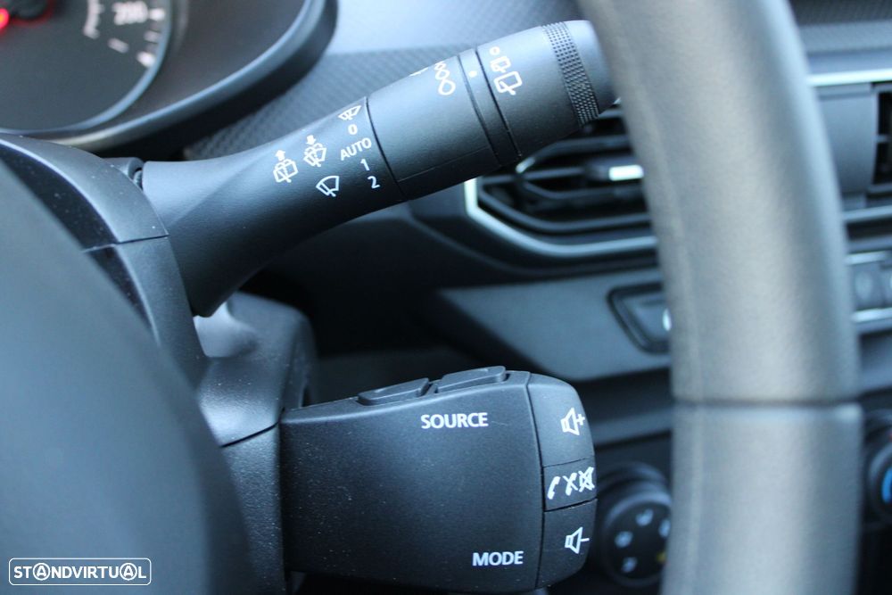 Dacia Sandero 1.0 SCe Essential - 31