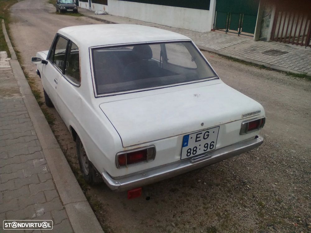 Datsun 1200 — fotografia 10