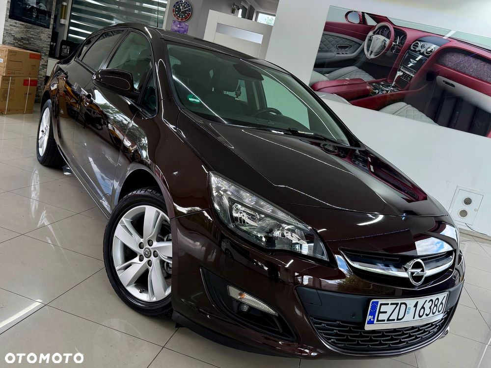 Opel Astra 1.4 Turbo Color Edition - 40