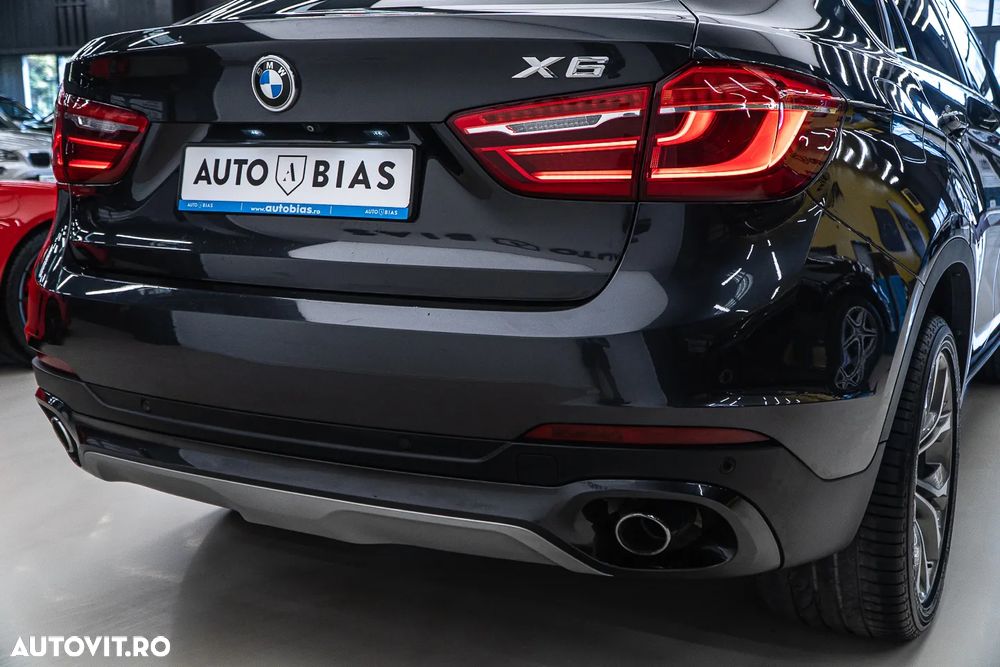 BMW X6 xDrive30d - 14