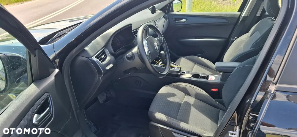 Renault Arkana 1.6 E-TECH Intens MMT - 10