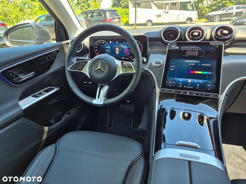 Mercedes-Benz GLC - 26