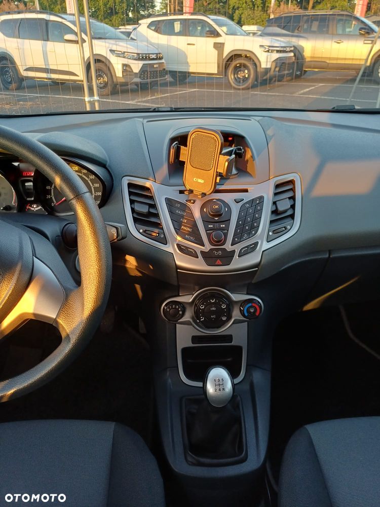 Ford Fiesta 1.25 Ambiente - 9
