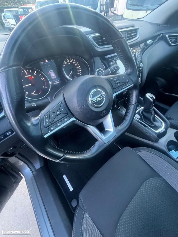 Nissan Qashqai 1.5 dCi DCT N-CONNECTA - 11