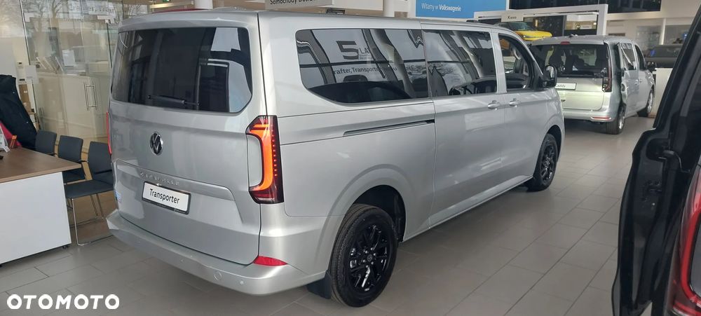 Volkswagen Caravelle - 5