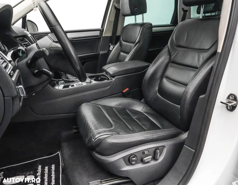 Volkswagen Touareg 3.0 V6 TDI SCR Blue Motion DPF Automatik Terrain Tech Executive Edition - 14