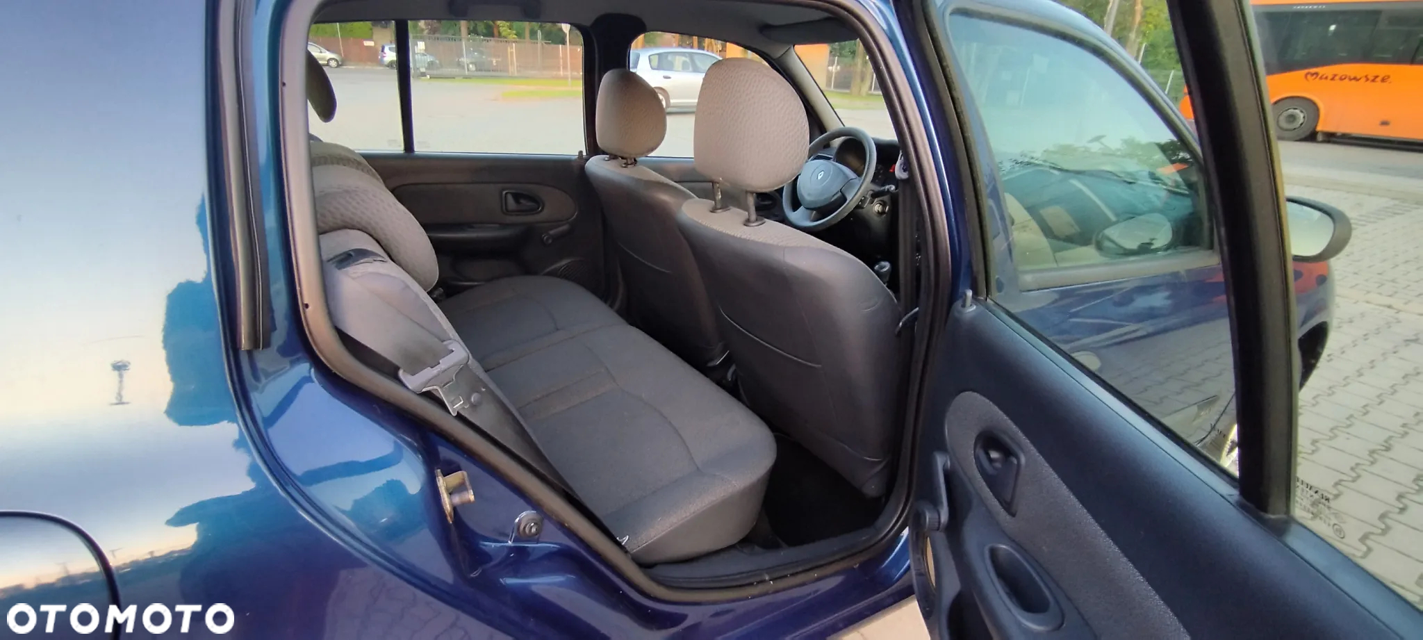Renault Clio - 13