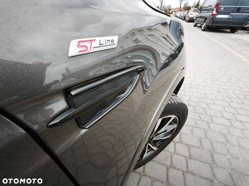 Ford Kuga - 20