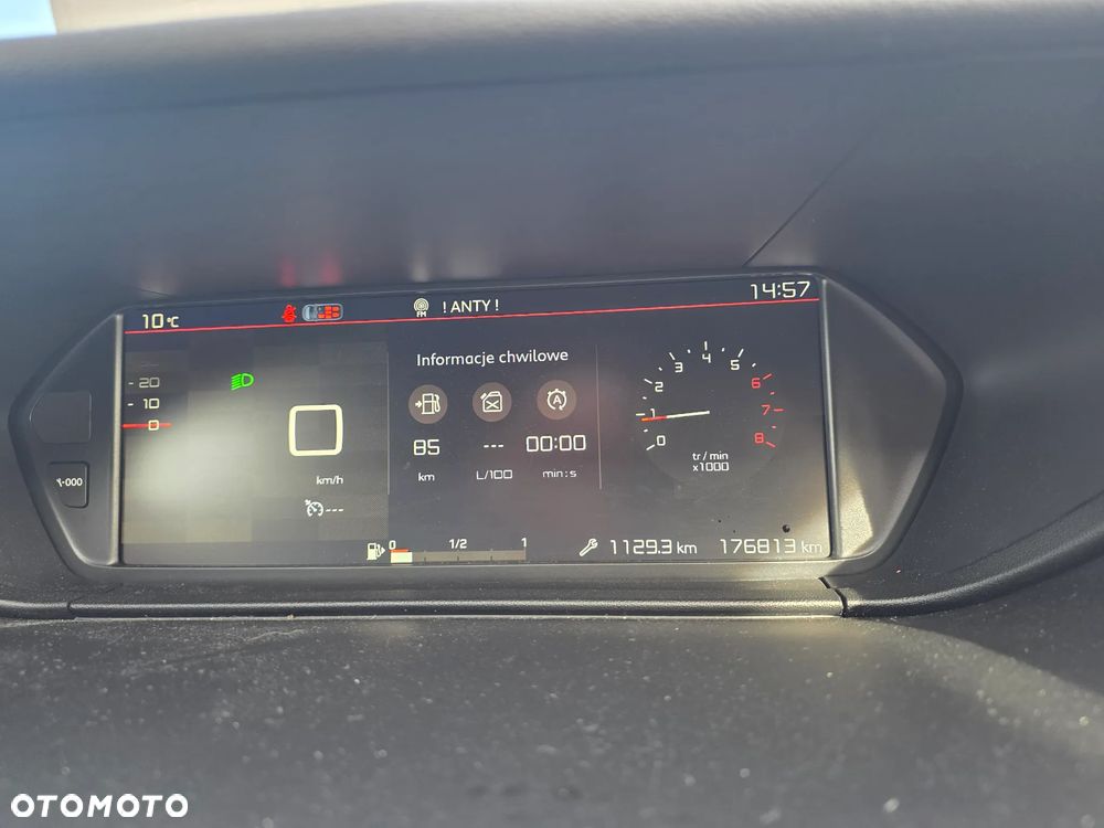 Citroën C4 SpaceTourer Grand PureTech 130 Stop&Start LIVE PLUS - 11