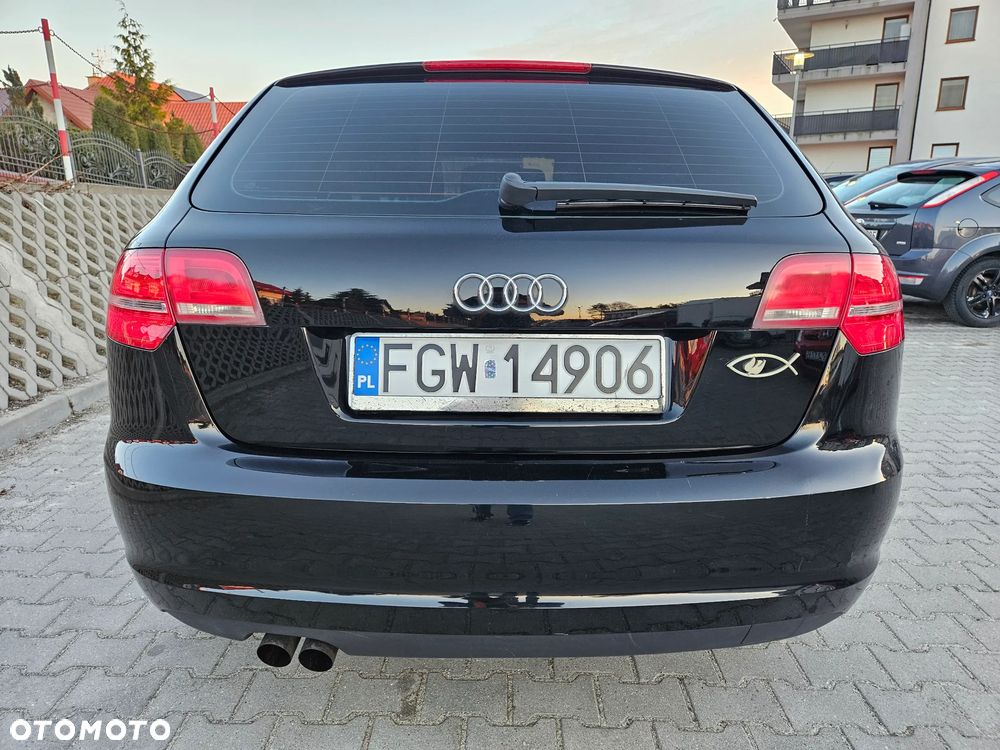 Audi A3 Sportback - 4