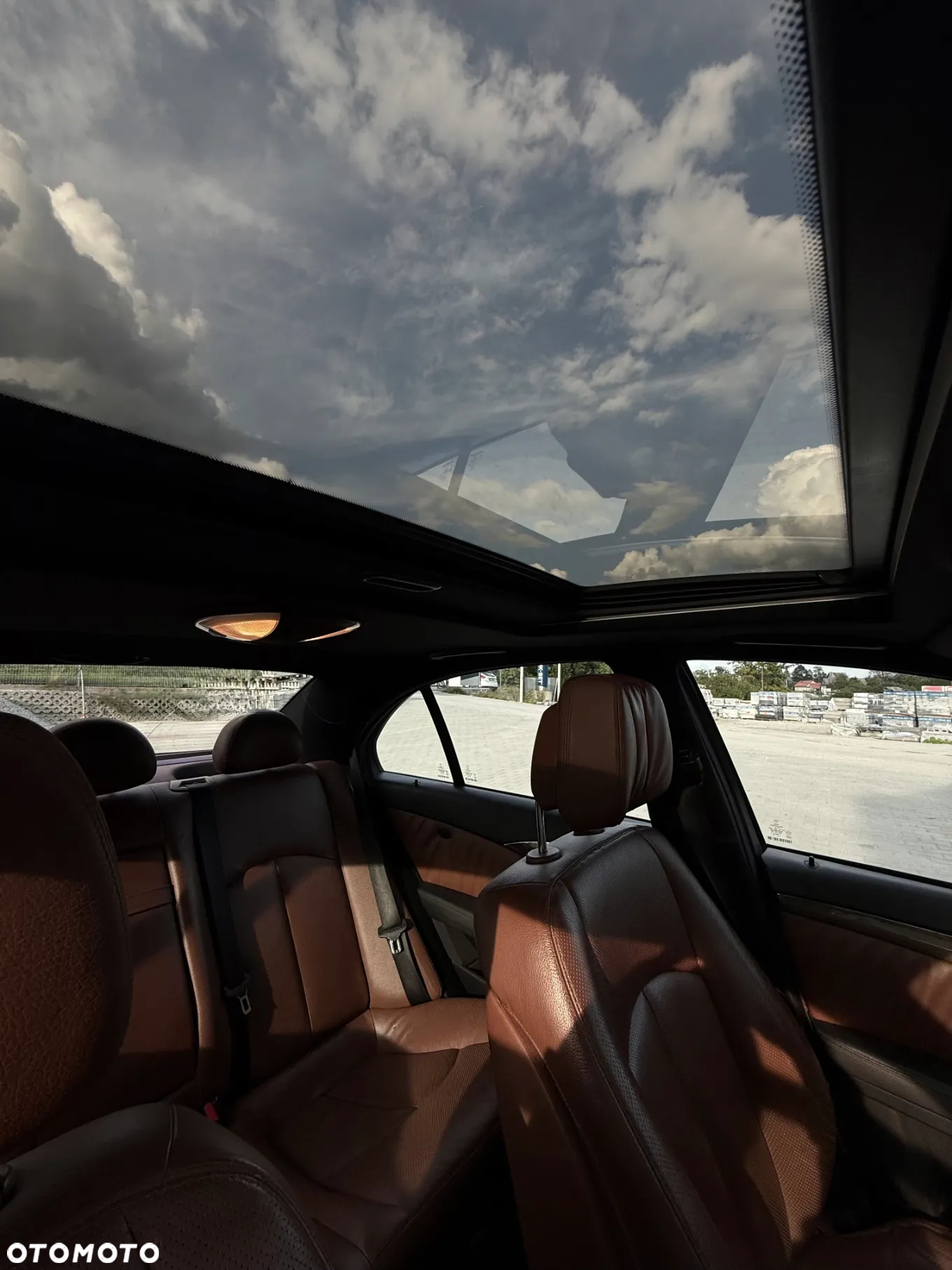 Mercedes-Benz Klasa E 320 CDI 4-Matic Avantgarde - 24
