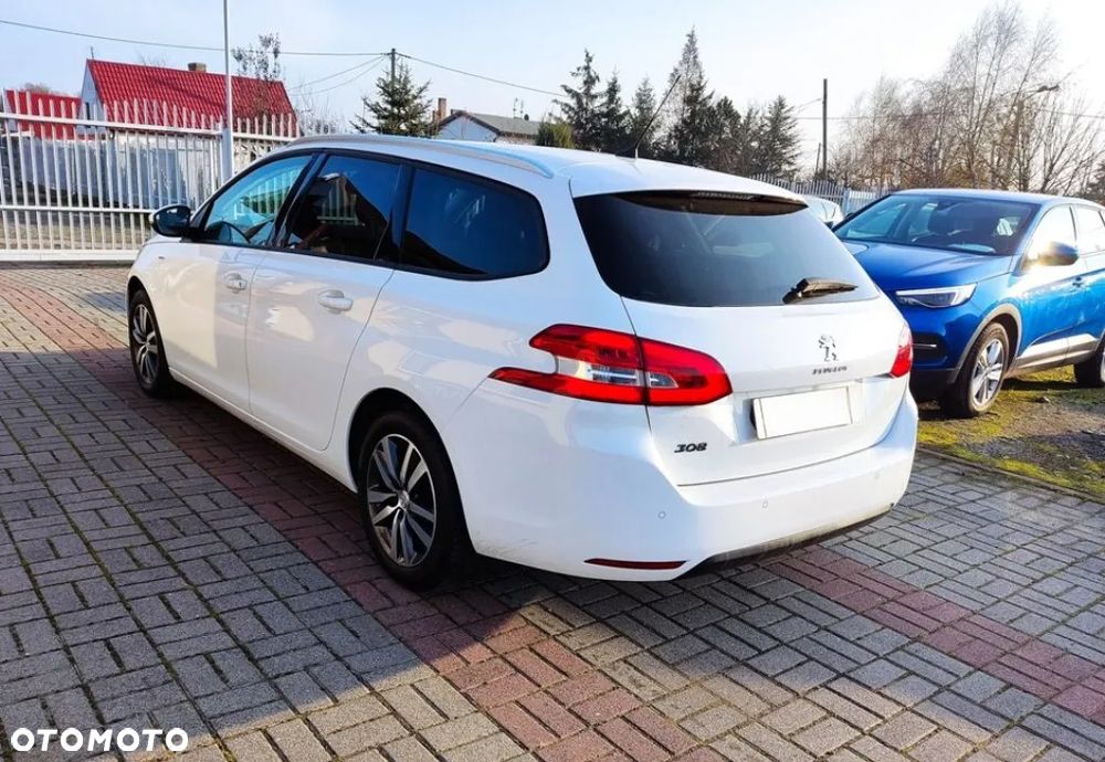 Peugeot 308 1.2 PureTech GPF Active Pack S&S - 3