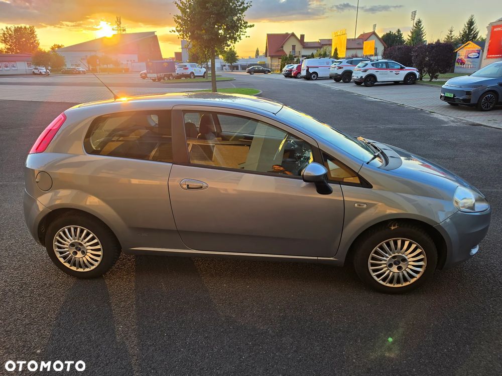 Fiat Punto 1.2 8V Active - 4