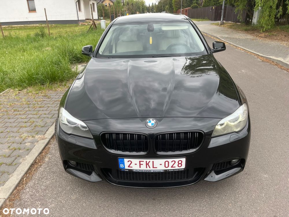 BMW Seria 5 525d - 4