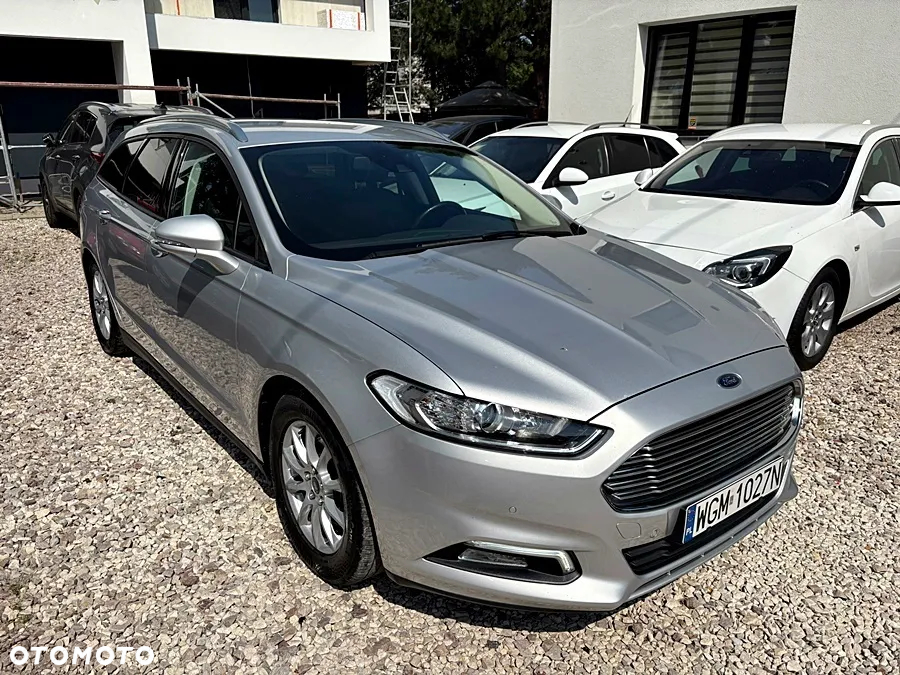 Ford Mondeo 1.5 TDCi ECOnetic Ambiente - 4