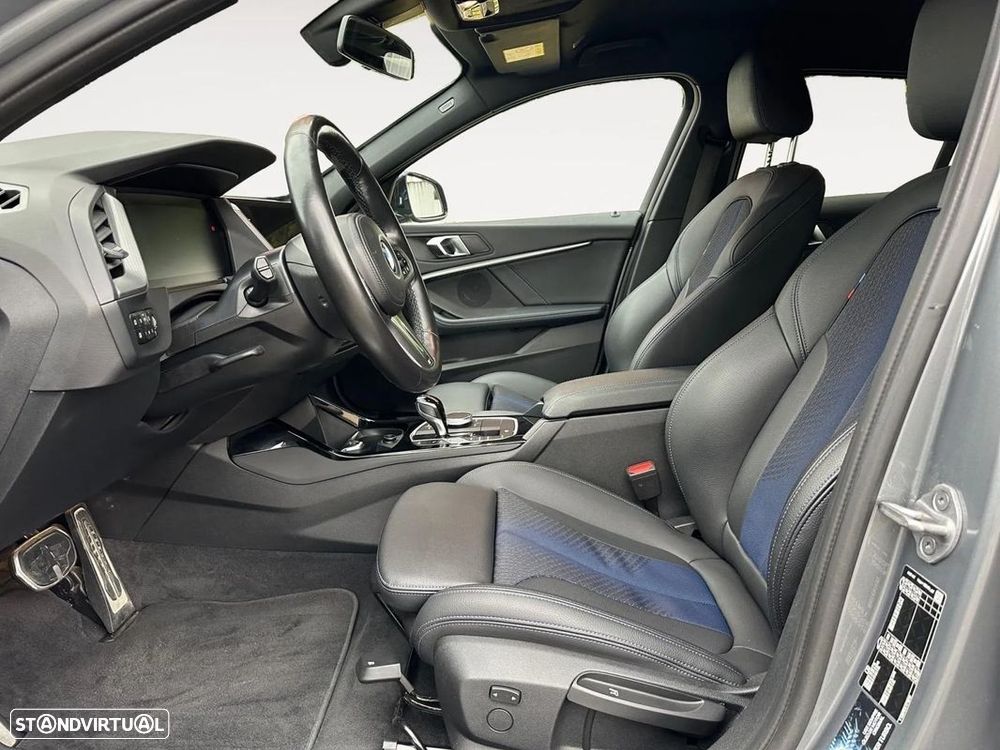 BMW 116 d Pack Desportivo M Auto - 10