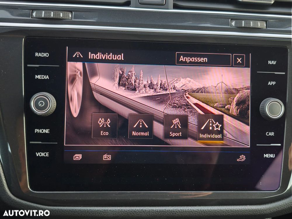 Volkswagen Tiguan 2.0 TDI SCR 4MOTION (BlueMotion Techn.) DSG Comfortline - 30