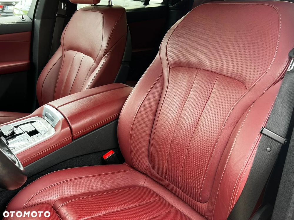 BMW X6 - 17