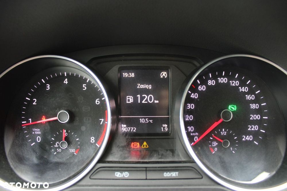 Volkswagen Polo - 29