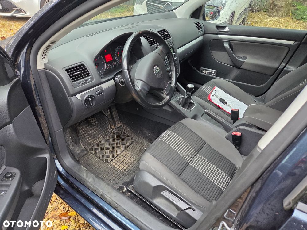 Volkswagen Golf 1.9 TDI Comfortline - 8