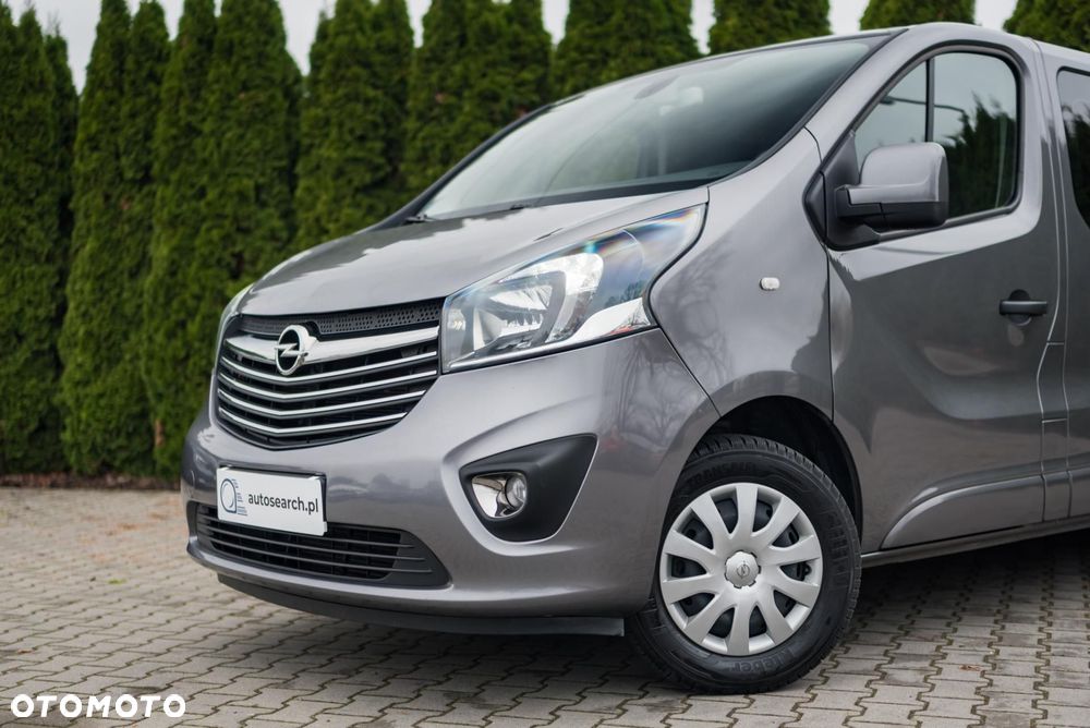 Opel Vivaro - 38