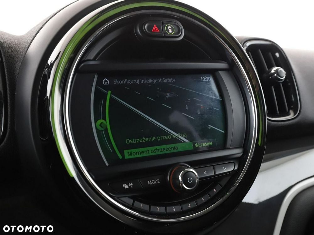 MINI Countryman Cooper S E All4 - 26