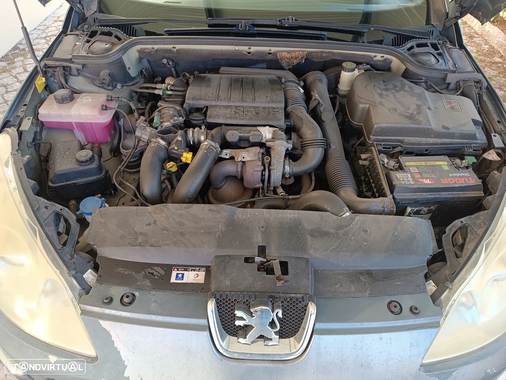 Peugeot 407 1.6 HDi Executive - 15