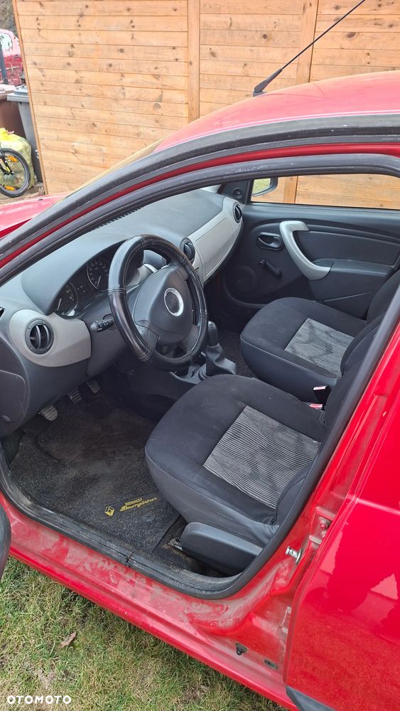 Dacia Sandero 1.4 MPI - 8