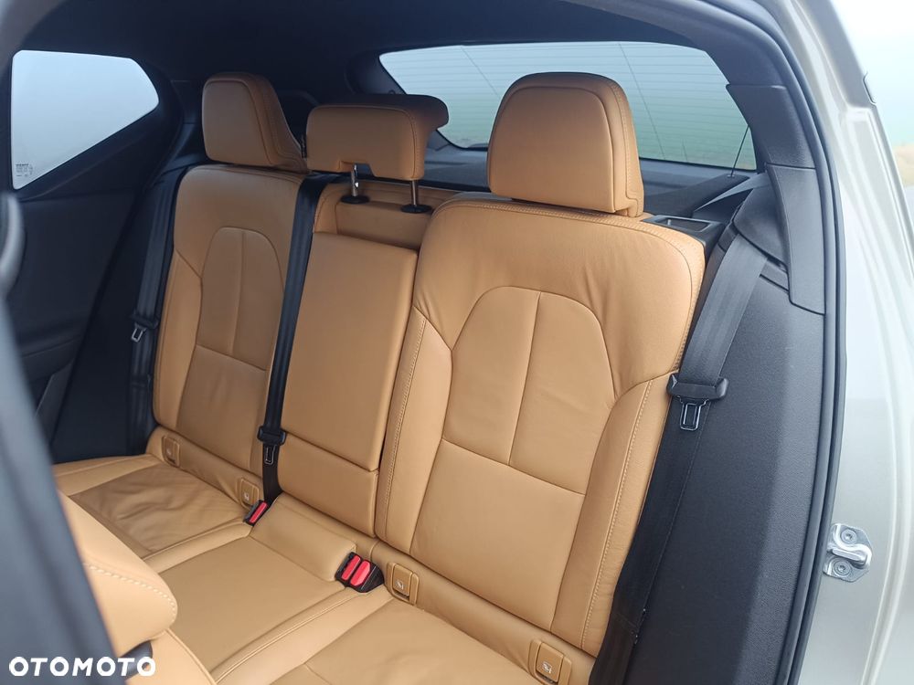 Volvo XC 40 D4 SCR AWD Inscription - 2