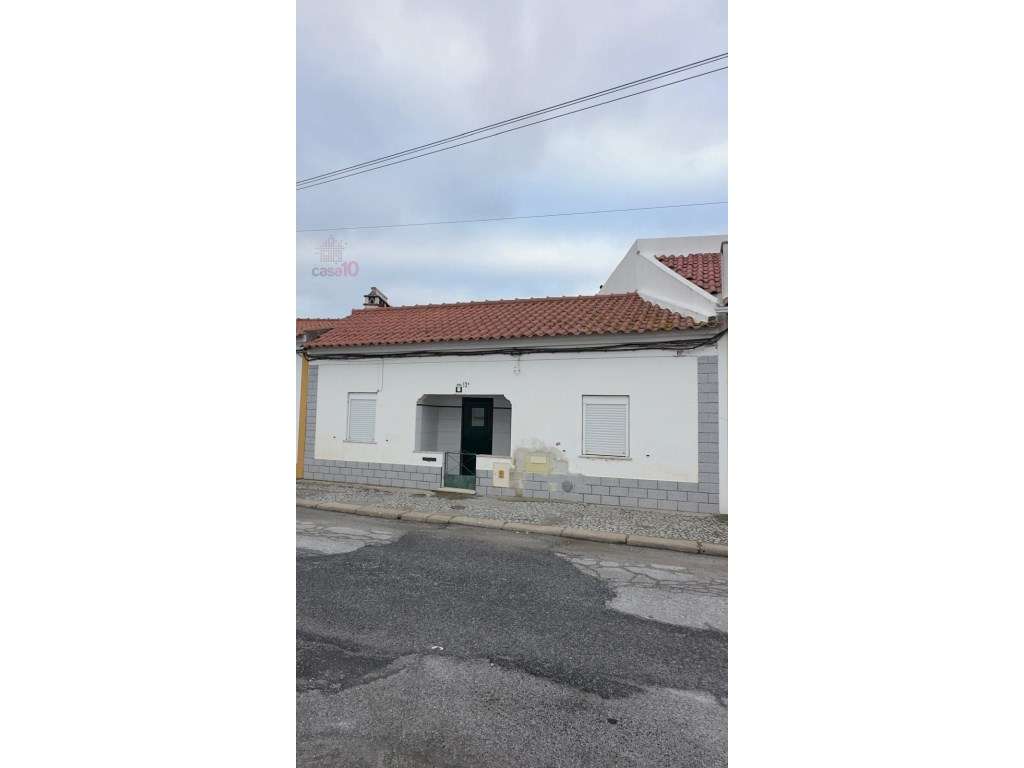 Arrenda-se moradia T2 em Évora - Grande imagem: 3/23