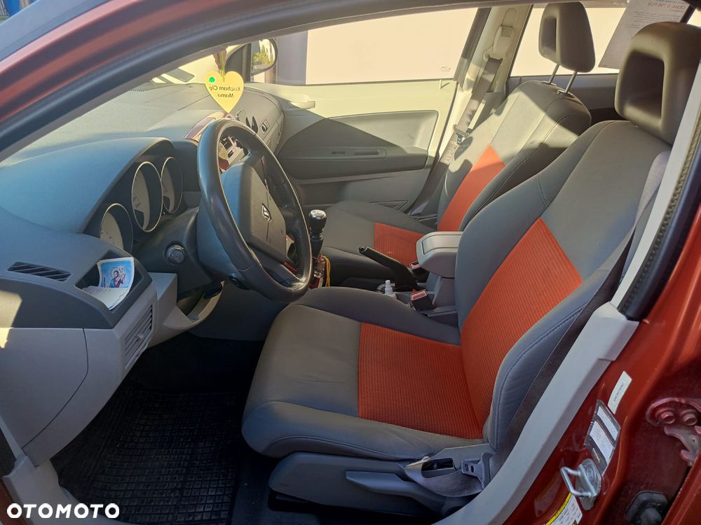 Dodge Caliber 2.0 CRD SXT - 9