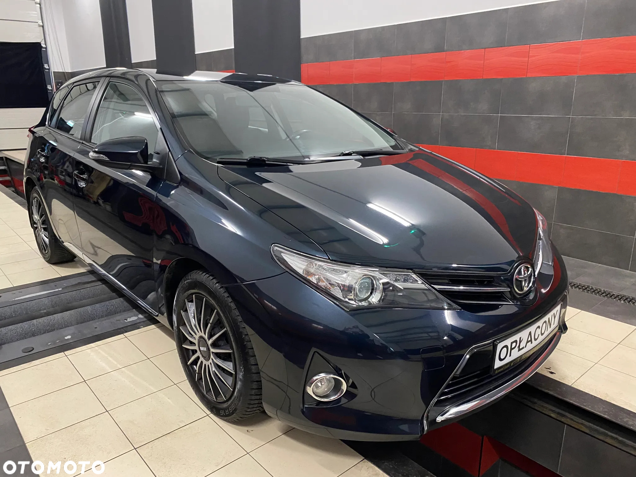 Toyota Auris - 15