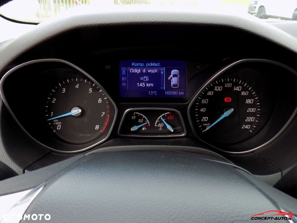 Ford Focus - 24