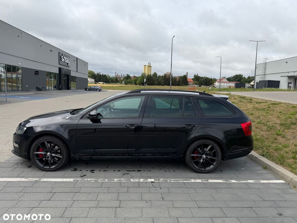 Skoda Octavia 2.0 TDI RS DSG - 5